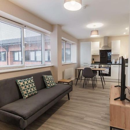 Fantastic 1 Bed Flat Manchester - Sleeps 3 エクステリア 写真