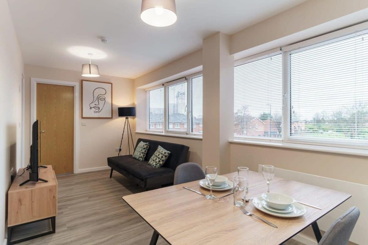 Fantastic 1 Bed Flat Manchester - Sleeps 3 エクステリア 写真