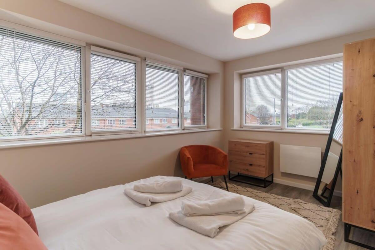 Fantastic 1 Bed Flat Manchester - Sleeps 3 エクステリア 写真