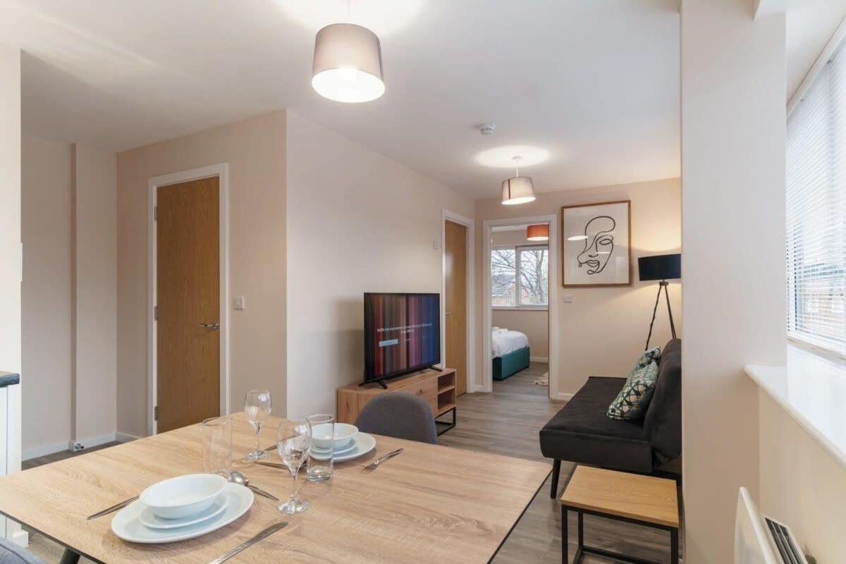 Fantastic 1 Bed Flat Manchester - Sleeps 3 エクステリア 写真